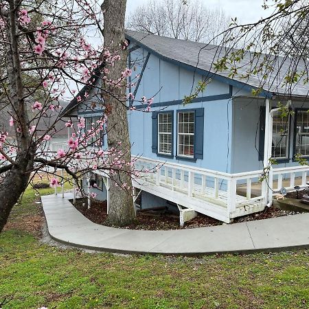 Lakehouse Has Spectacular View Plus Easy Access! Rogers Exterior photo
